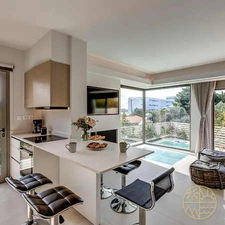 A1 - Luxury House With Pool By Goutos *