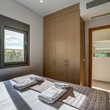 A1 - Luxury House With Pool By Goutos فيلة بورتو خيلي