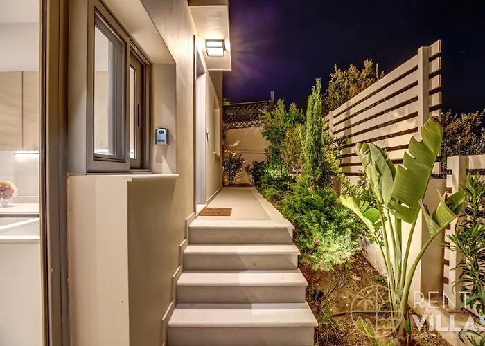 Villa A1 - Luxury House With Pool By Goutos